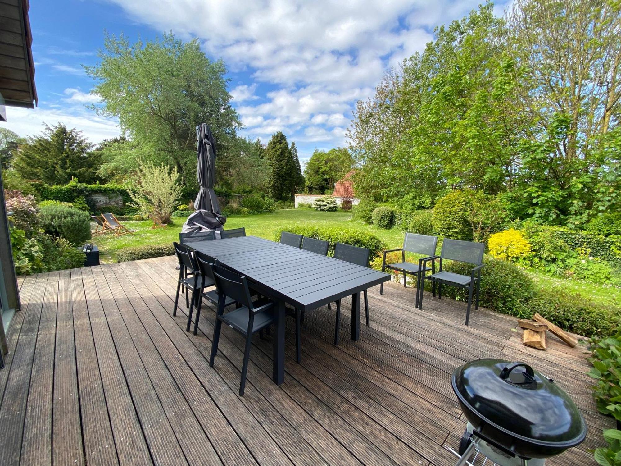 B&B - Villa Des Remparts - Ardres Proche Calais-St Omer-Dunkerque ภายนอก รูปภาพ