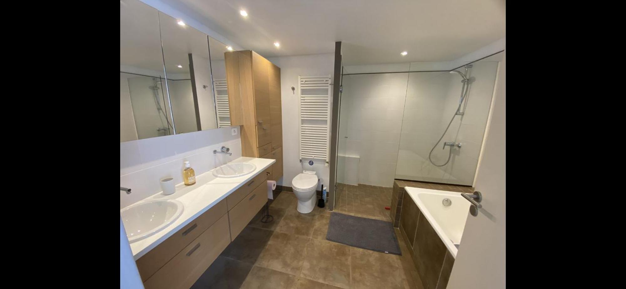B&B - Villa Des Remparts - Ardres Proche Calais-St Omer-Dunkerque ภายนอก รูปภาพ