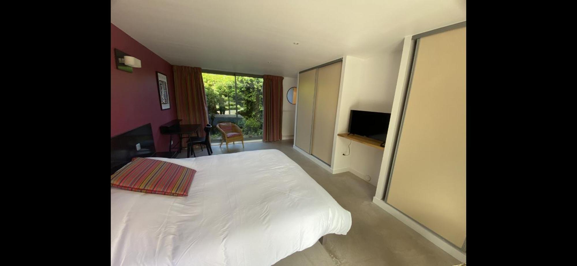 B&B - Villa Des Remparts - Ardres Proche Calais-St Omer-Dunkerque ภายนอก รูปภาพ