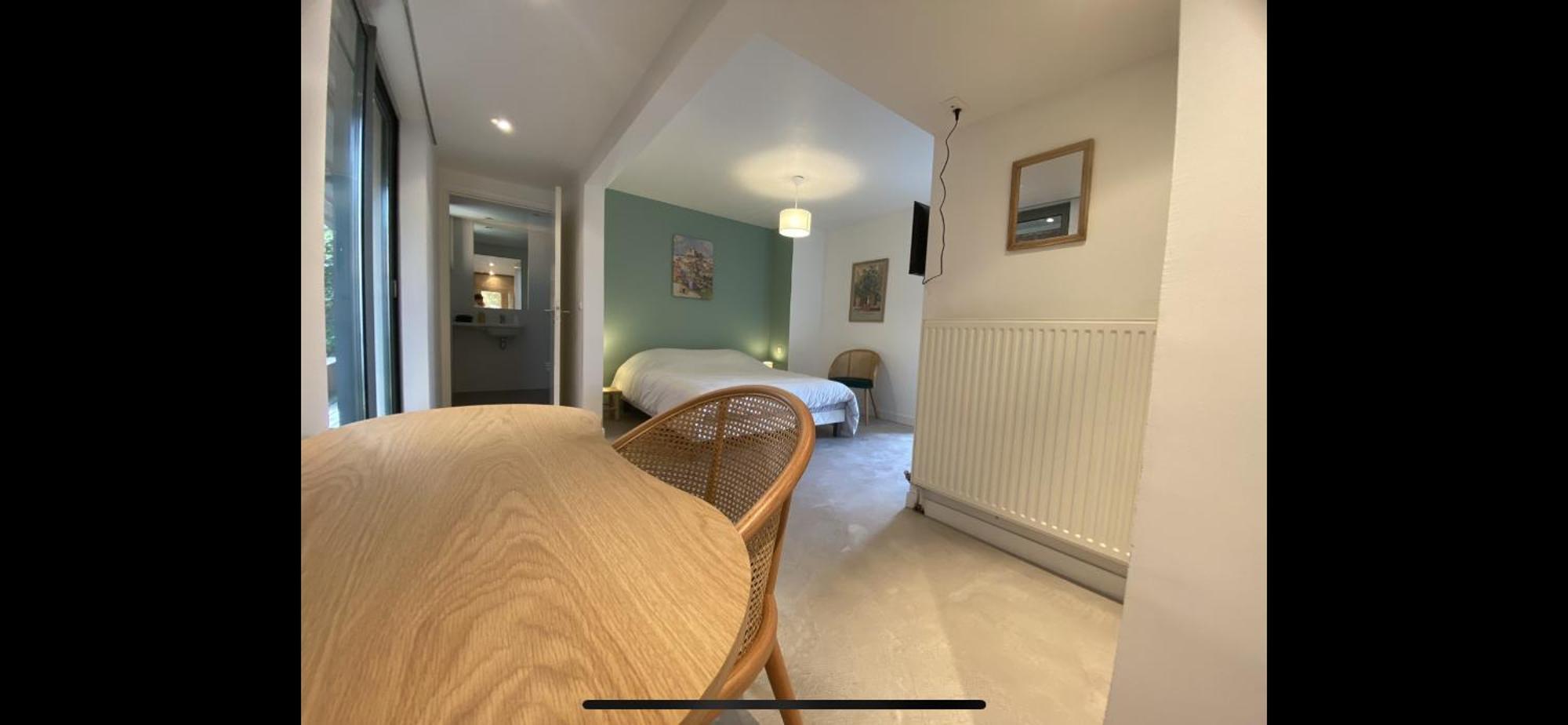 B&B - Villa Des Remparts - Ardres Proche Calais-St Omer-Dunkerque ภายนอก รูปภาพ